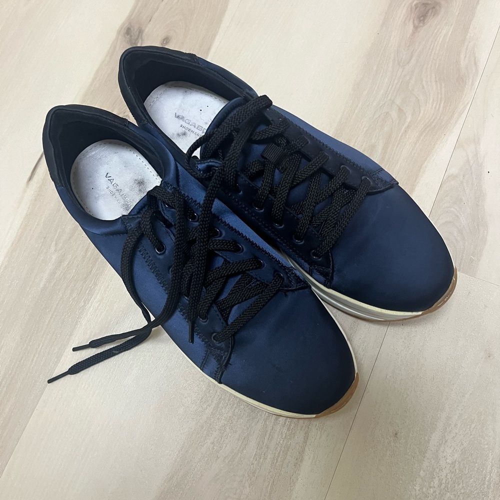 Navy Blue Sneakers with Black Laces